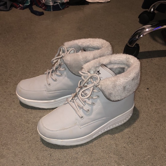 fashion winter boots - Picture 2 of 3